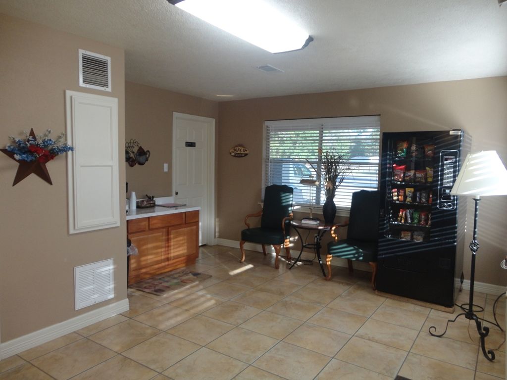 Garden Inn And Suites Silsbee Interiør bilde